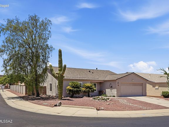 3rd image of 8743 N Silver Moon Way