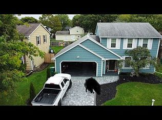 56 Brightwoods Ln, Rochester, NY 14623