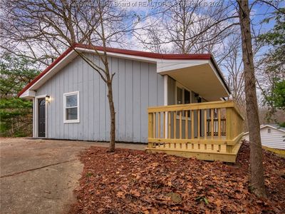 107 Church Camp Rd, Hurricane, WV, 25526