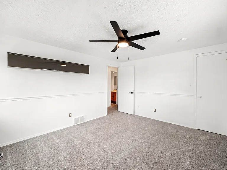 2785 Frazier Ln — Photo 25