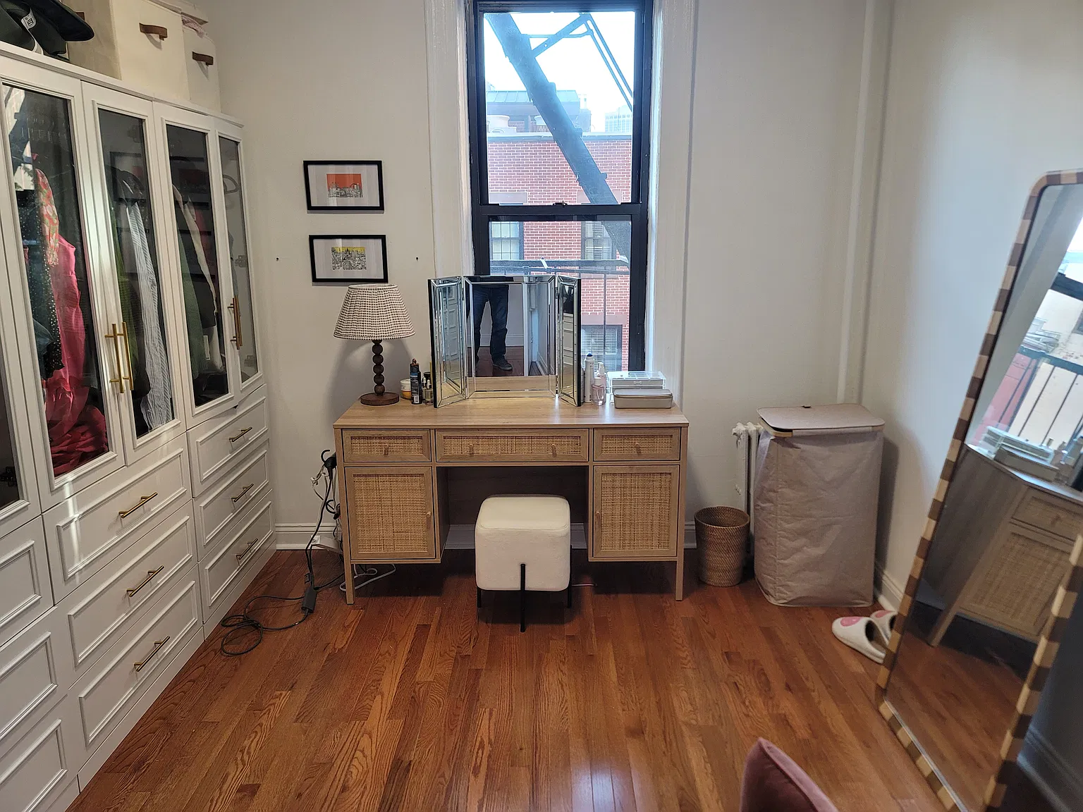 36 Clark Street — Photo 4