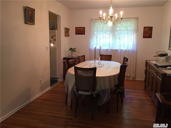 2nd image of 16 Earl Ave
