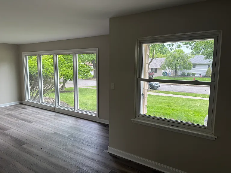 9047 Newkirk Dr — Photo 12