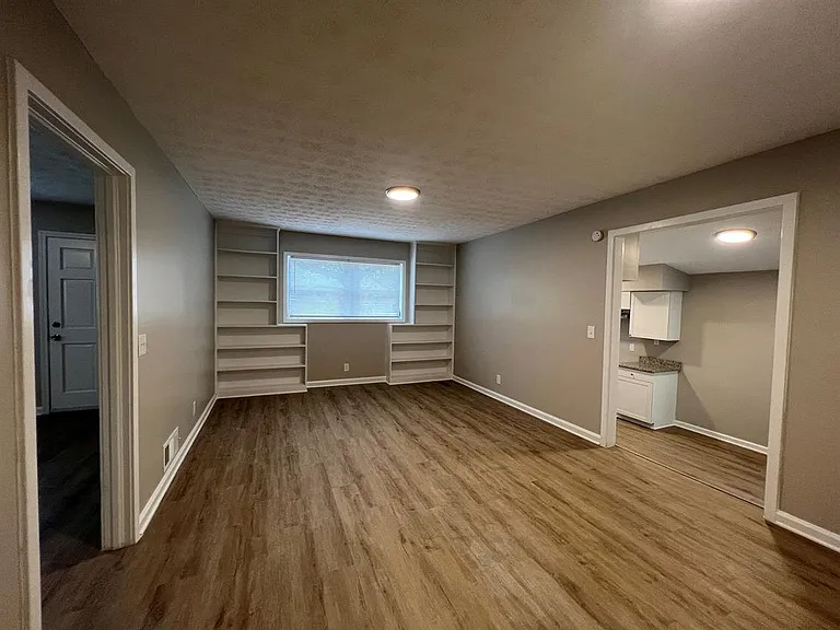 1 Esquiline Ct #1 ESQUILINE CT — Photo 5