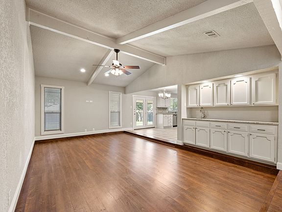 4th image of 6728 Fair Meadows Dr