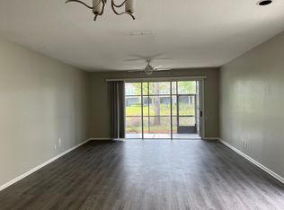 7572 Red Crane Ln, Jacksonville, FL 32256