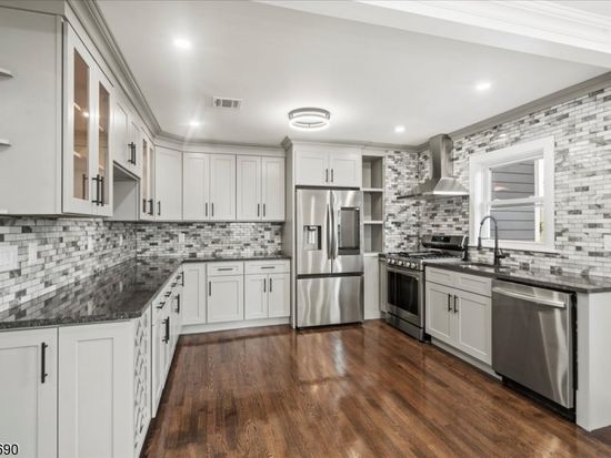 720 Garden St, Union, NJ 07083