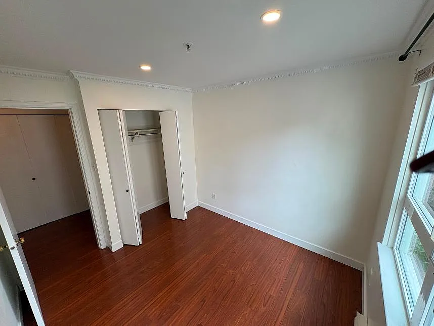 2 bed, 1.5 bath, 800 sqft, $2,750 — Photo 3