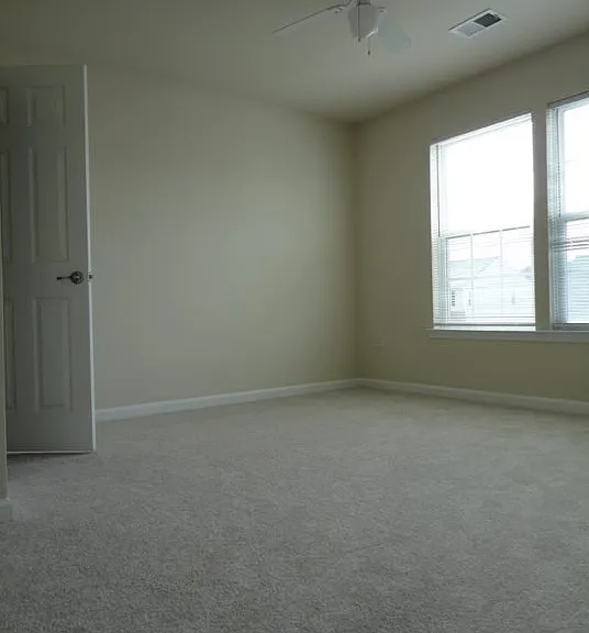 620 Leonard Ln — Photo 12