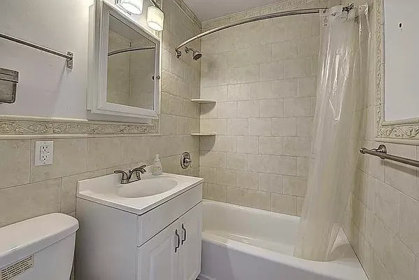 Rented by REAL New York | media 10