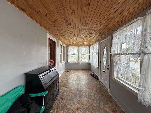 5th image of 5 Spruce Street