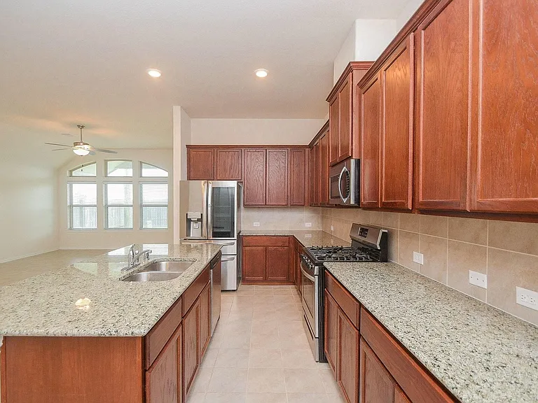 6142 Thief River Falls Dr — Photo 12