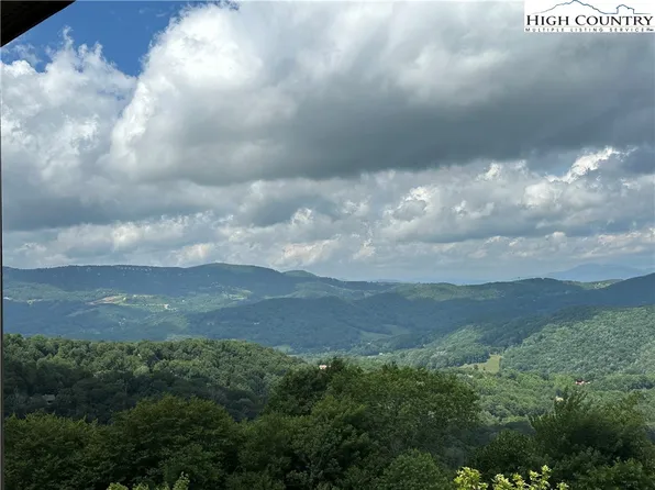 314 Ridgeline Drive #17-B, Sugar Mountain, NC 28604