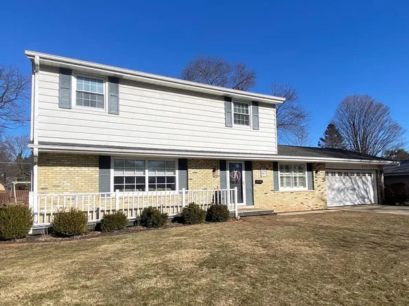 N91W6220 Lynnwood LANE, Cedarburg, WI 53012