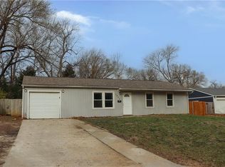 1805 Miller Dr, Lawrence, KS 66044
