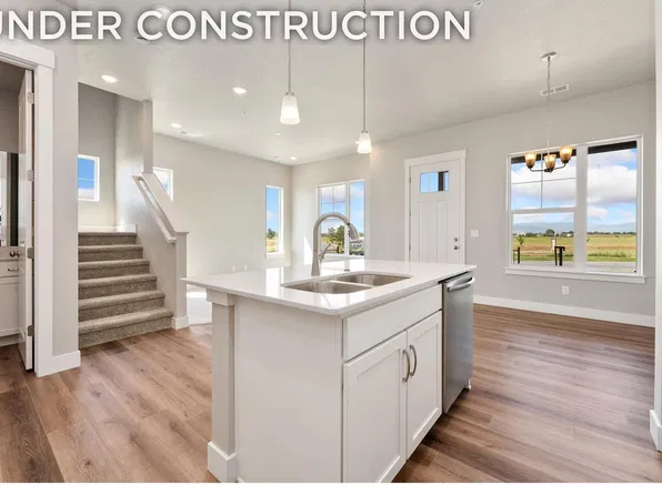 6792 Maple Leaf Dr, Timnath, CO 80547