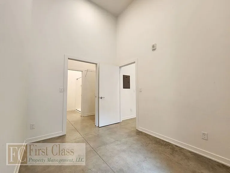 3334 SE Belmont St #104 — Photo 10