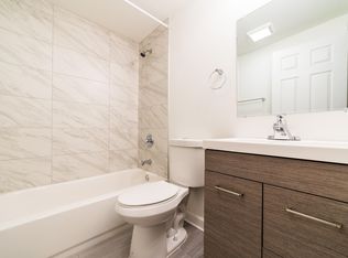 6002 N Winthrop Ave #G1, Chicago, IL 60660