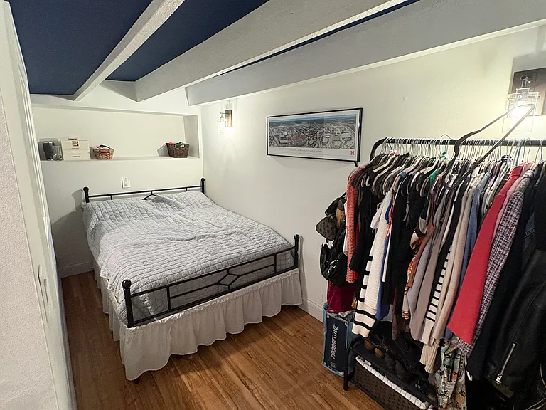 53 W Burton Pl #2M — Photo 12
