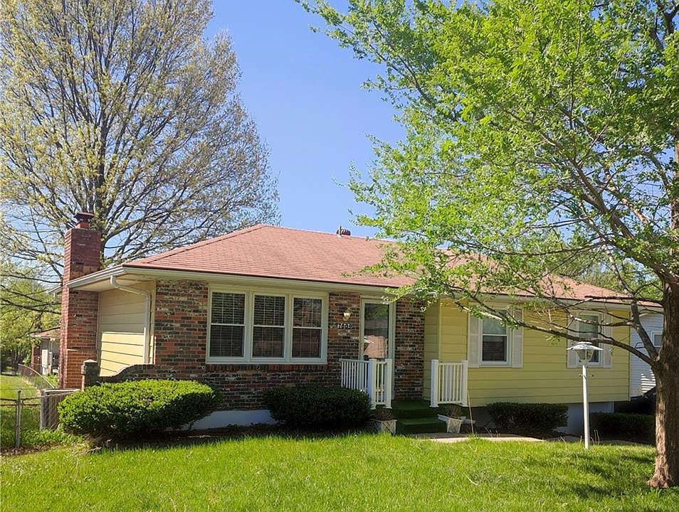 1st image of 7009 NW 80th St