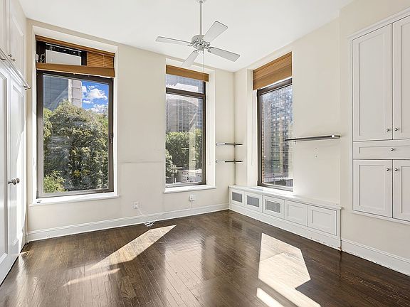 5th image of 520 La Guardia Pl #3S