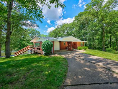1062 S Moon Rd, Scottsburg, IN, 47170