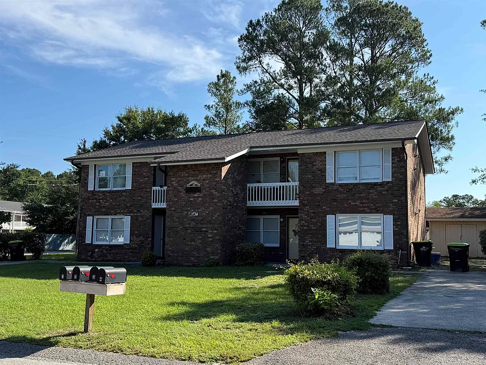 4047 Fairway Dr #1