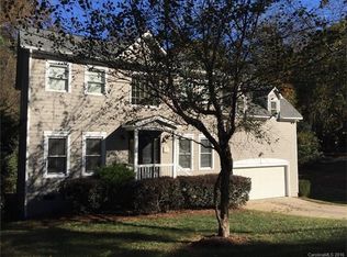 922 Longbow Rd, Charlotte, NC 28211