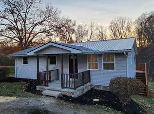 358 Cherry Creek Cir, Shady Spring, WV 25918