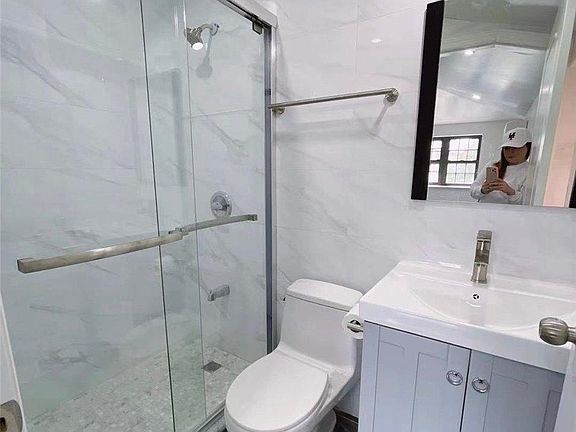 5th image of 14-17 117th St #2