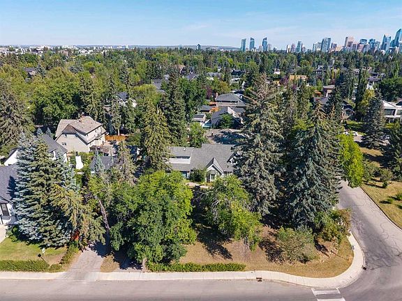 4th image of 1302 Council Way SW
