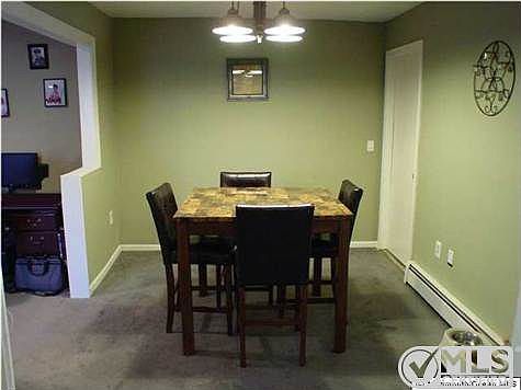 3rd image of 303 Dewey Dr