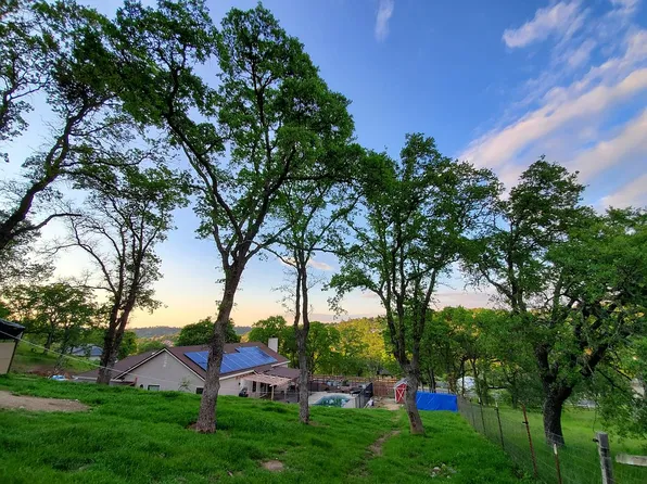 5150 Baldwin St, Valley Springs, CA 95252