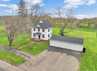 322 Ridgewood Rd, Middletown, CT 06457