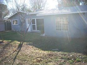 3rd image of 6925 Birchwood Cir