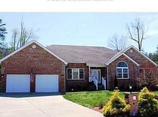 266 James Cir, Culloden, WV 25510
