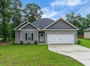 772 Geiger Rd, Headland, AL 36345