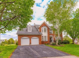 75 Bradley Ln, Bridgewater, NJ 08807