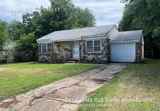 1st image of 4620 SE 23rd St