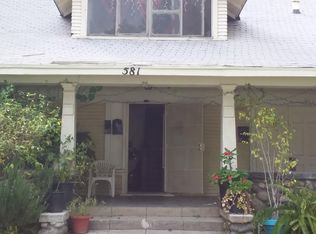 581 N El Molino Ave APT B, Pasadena, CA 91101
