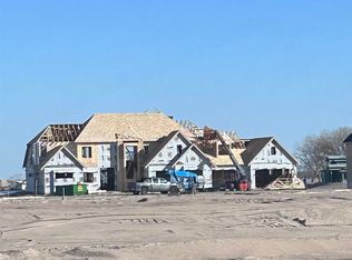 2424 Juneberry Rd, Fremont, NE 68025