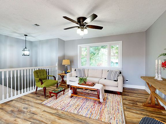 5th image of 627 Wildwood Dr
