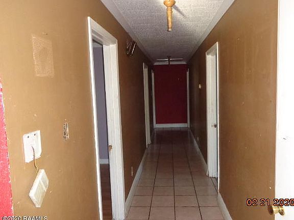 5th image of 194 Eckart Dr