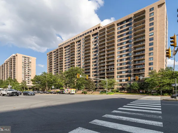 3713 George Mason Dr #412W, Falls Church, VA 22041