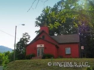 339 Avery Creek Rd, Arden, NC 28704