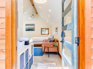 2201 N Dekum St #B, Portland, OR