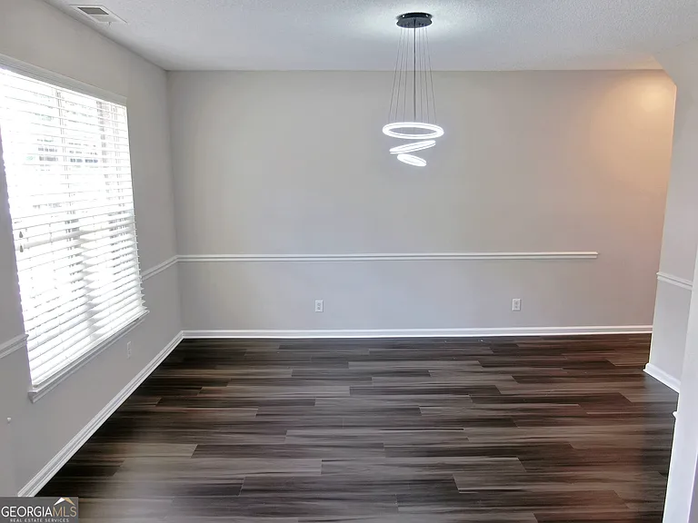 3225 Blackwood Ln — Photo 3