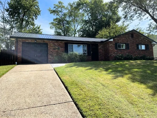 207 Wyoming Rd, Marietta, OH 45750