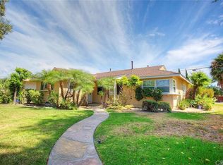 7028 E Los Santos Dr, Long Beach, CA 90815