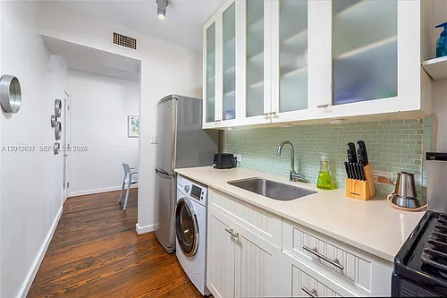 1616 Euclid Ave #7 Photo 1